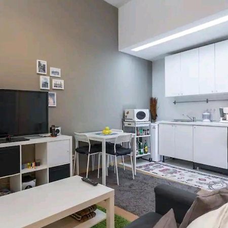 Apartmán Moderno Loft En Puerta De Toledo Madrid Exteriér fotografie